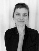 Dr. des. Petra Schmidt